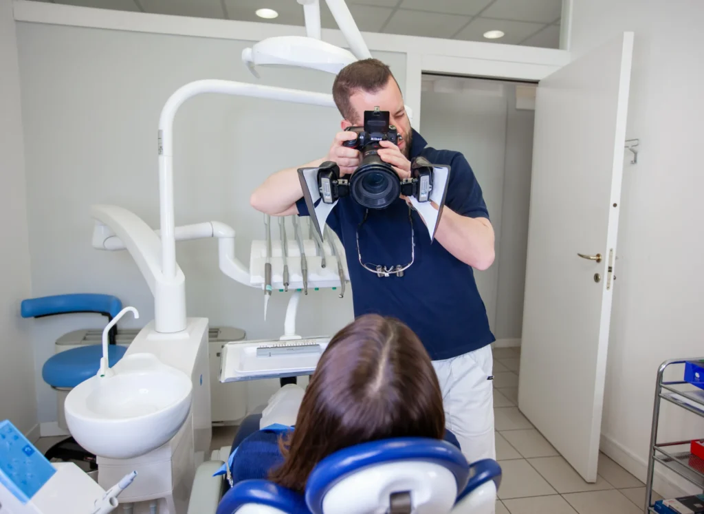 Sbiancamento dentale con lampada: è efficace?