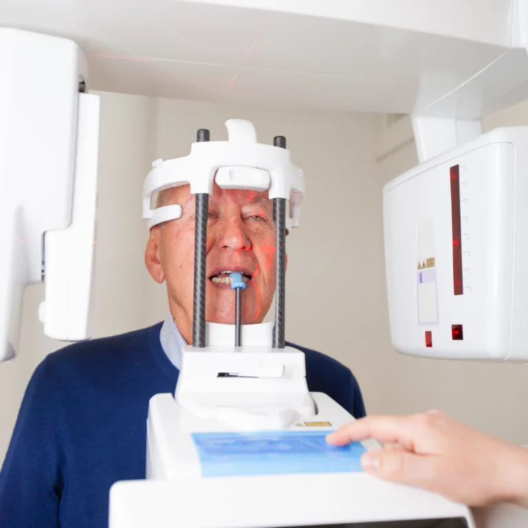 FOTO CI PRENDIAMO CURA DI TE - Dentista a Vicenza e Montecchio